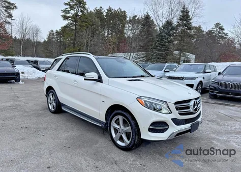 2016 Mercedes-Benz Gle 550E 4Matic z USA, uszkodzony, nr VIN 4JGDA6DB3GA796627